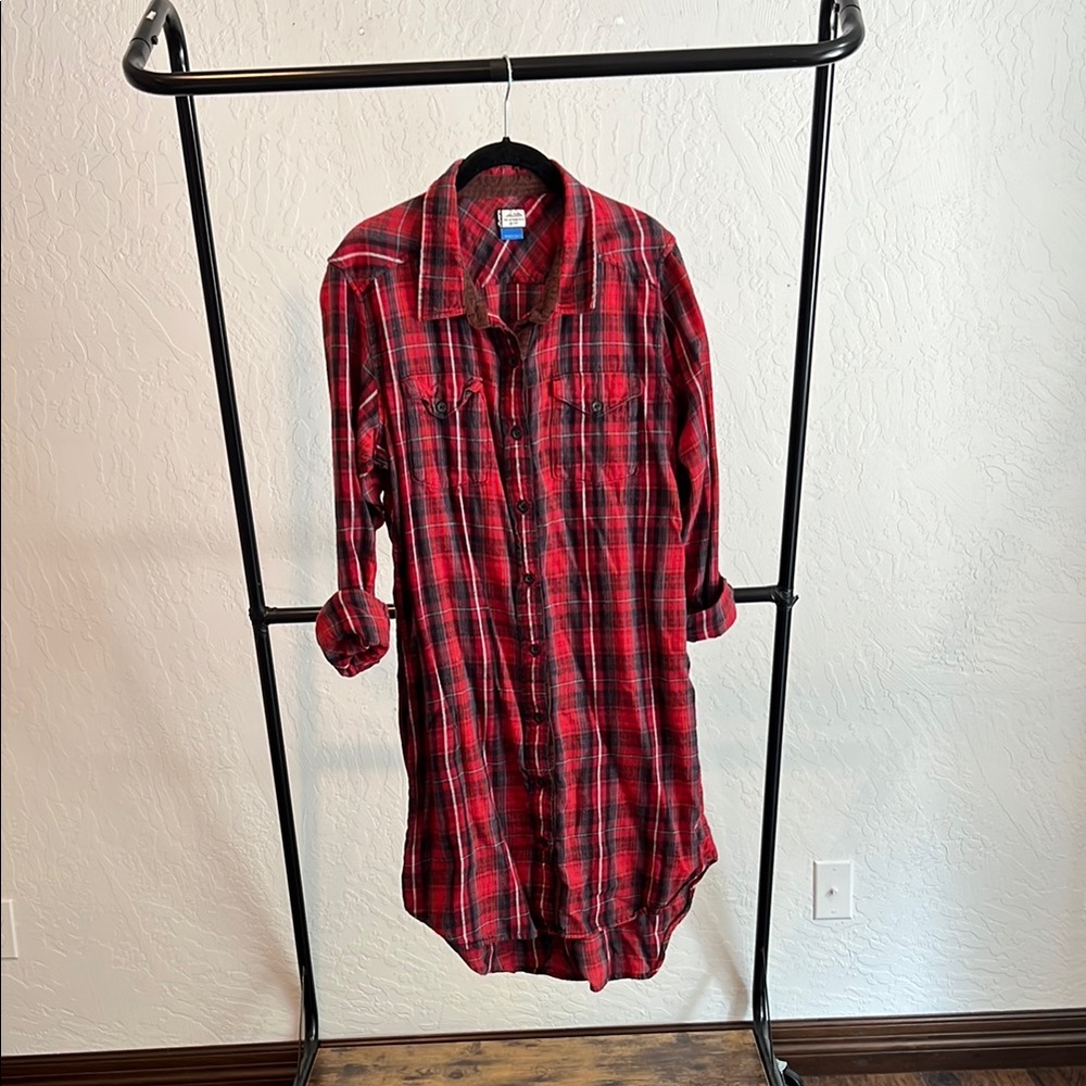 Kavu Women's Red and Black Plaid Casual long shirt/dress